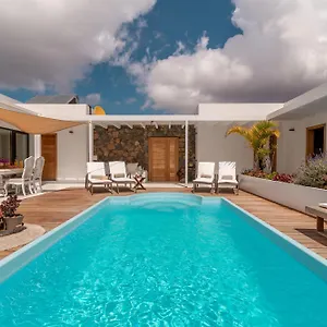Shepherd - Luxury Fuerteventura Guest house